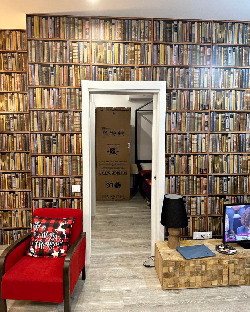 Empapelador Profesional Andrew Martin en Barcelona