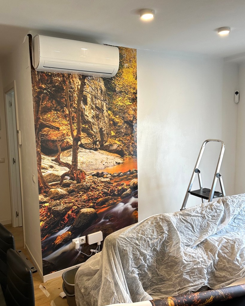 Instalador de Fotomurales de papel pintado a medida en Cornellà de Llobregat