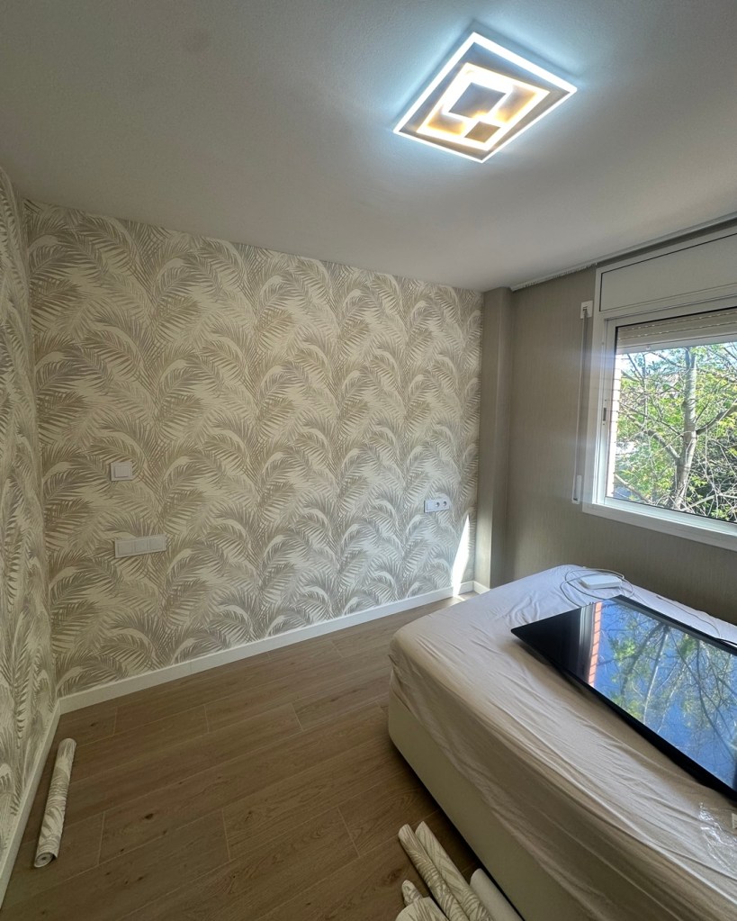 Empapelador Sant Cugat- Instalación Papel Pintado Vinílico Italiano